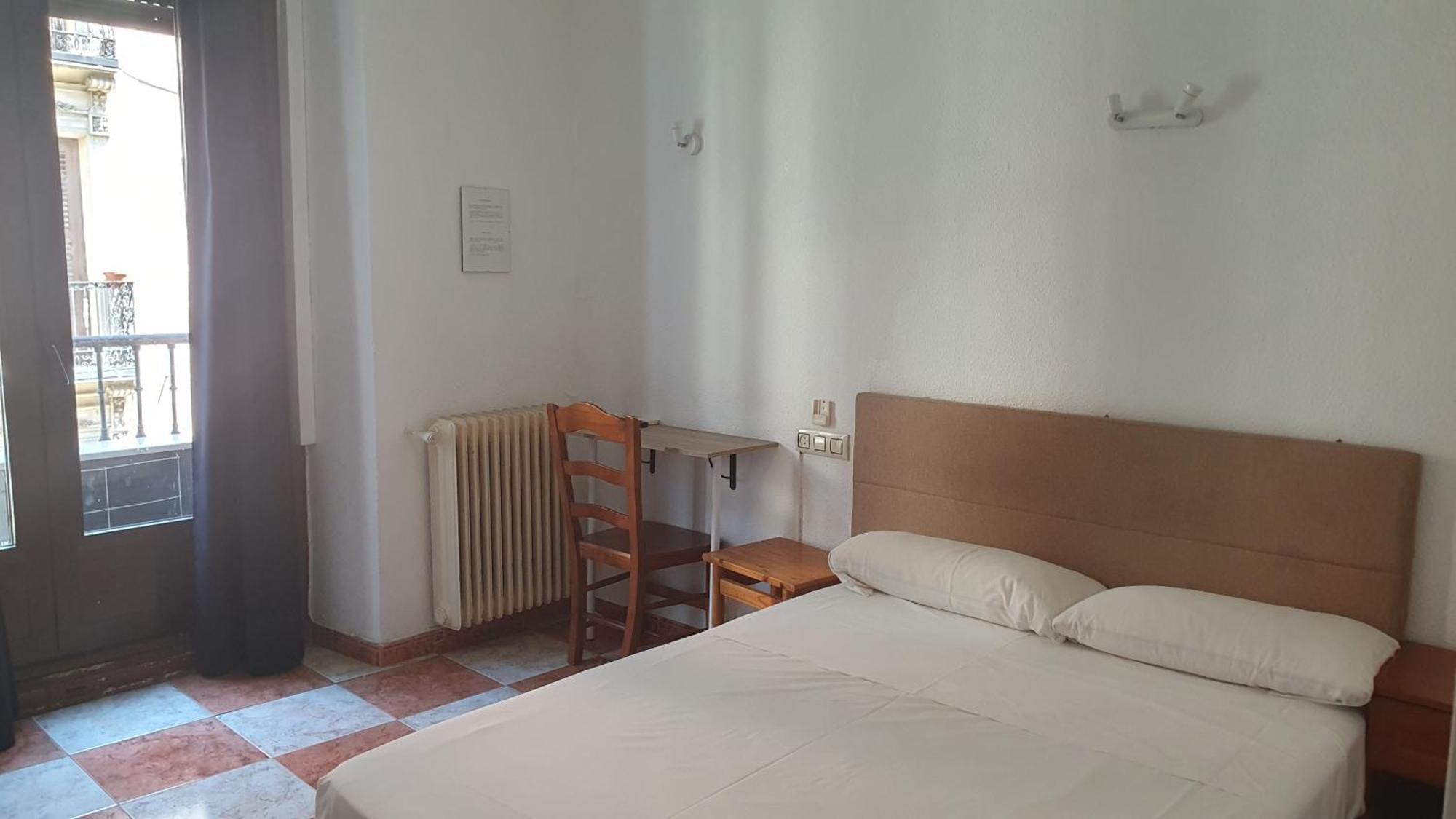 Fuencarral Kryse&Breogan Hotel Мадрид Стая снимка